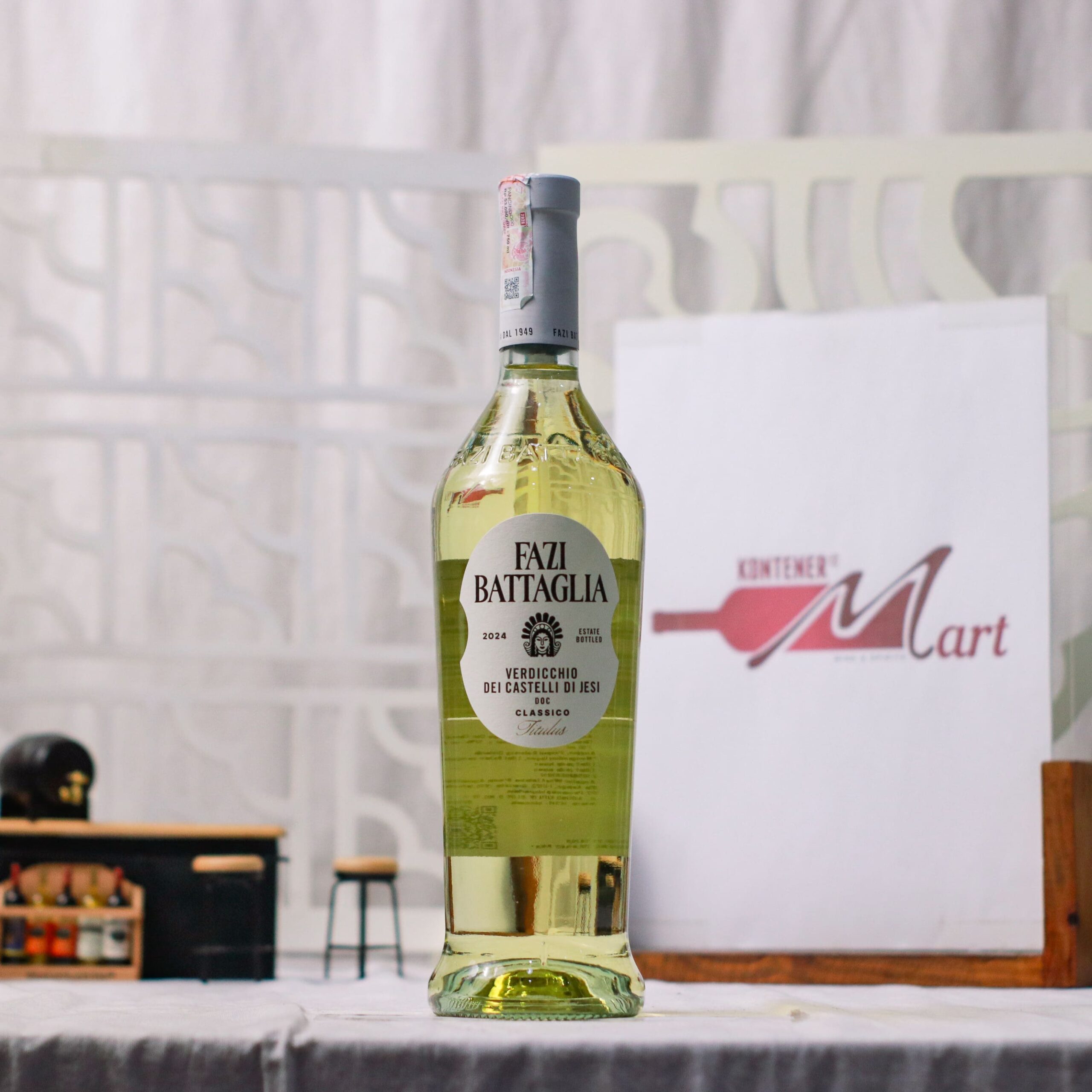 Fazi Battaglia Titulus Verdicchio Classico DOC White Wine Italy