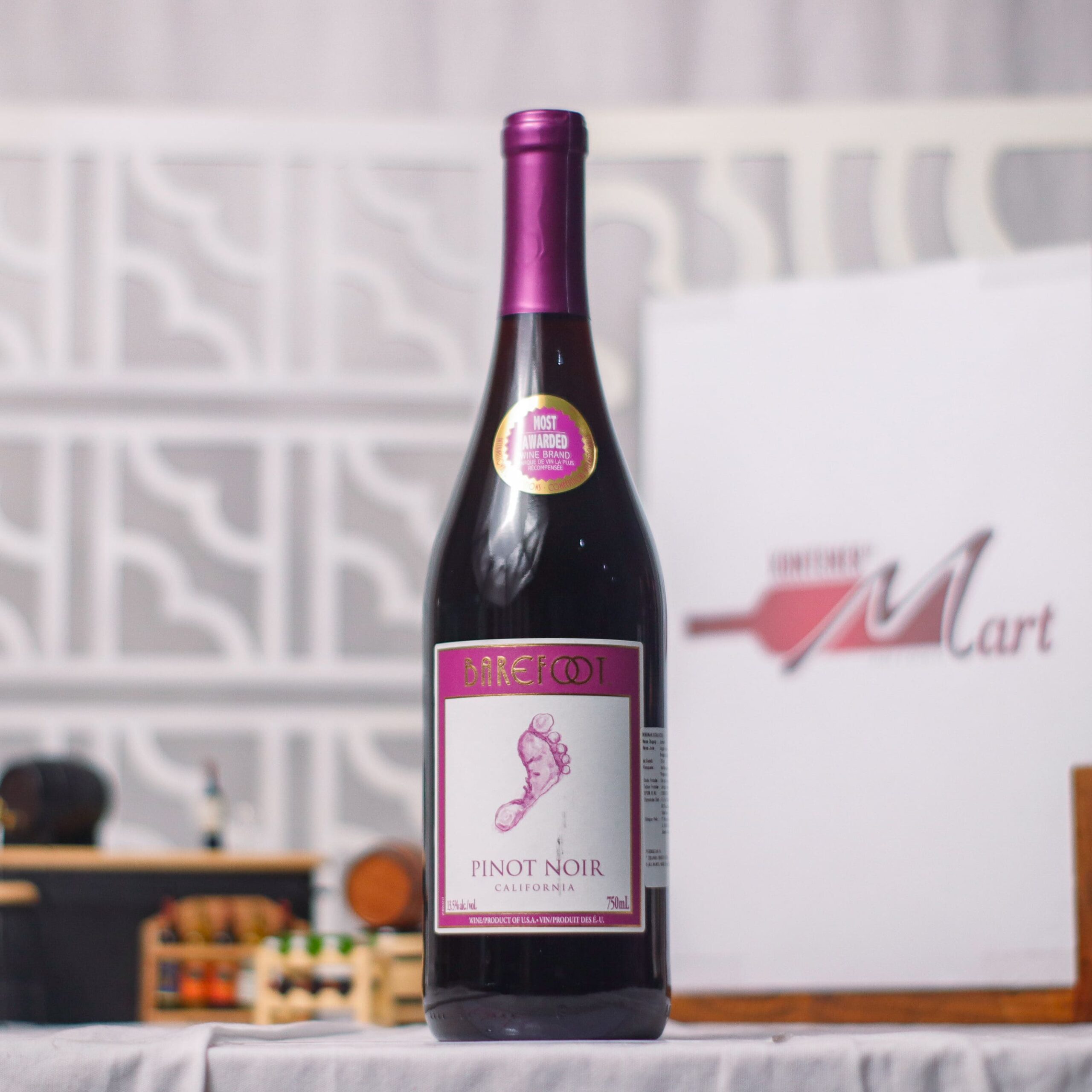 Barefoot Pinot Noir Red Wine USA